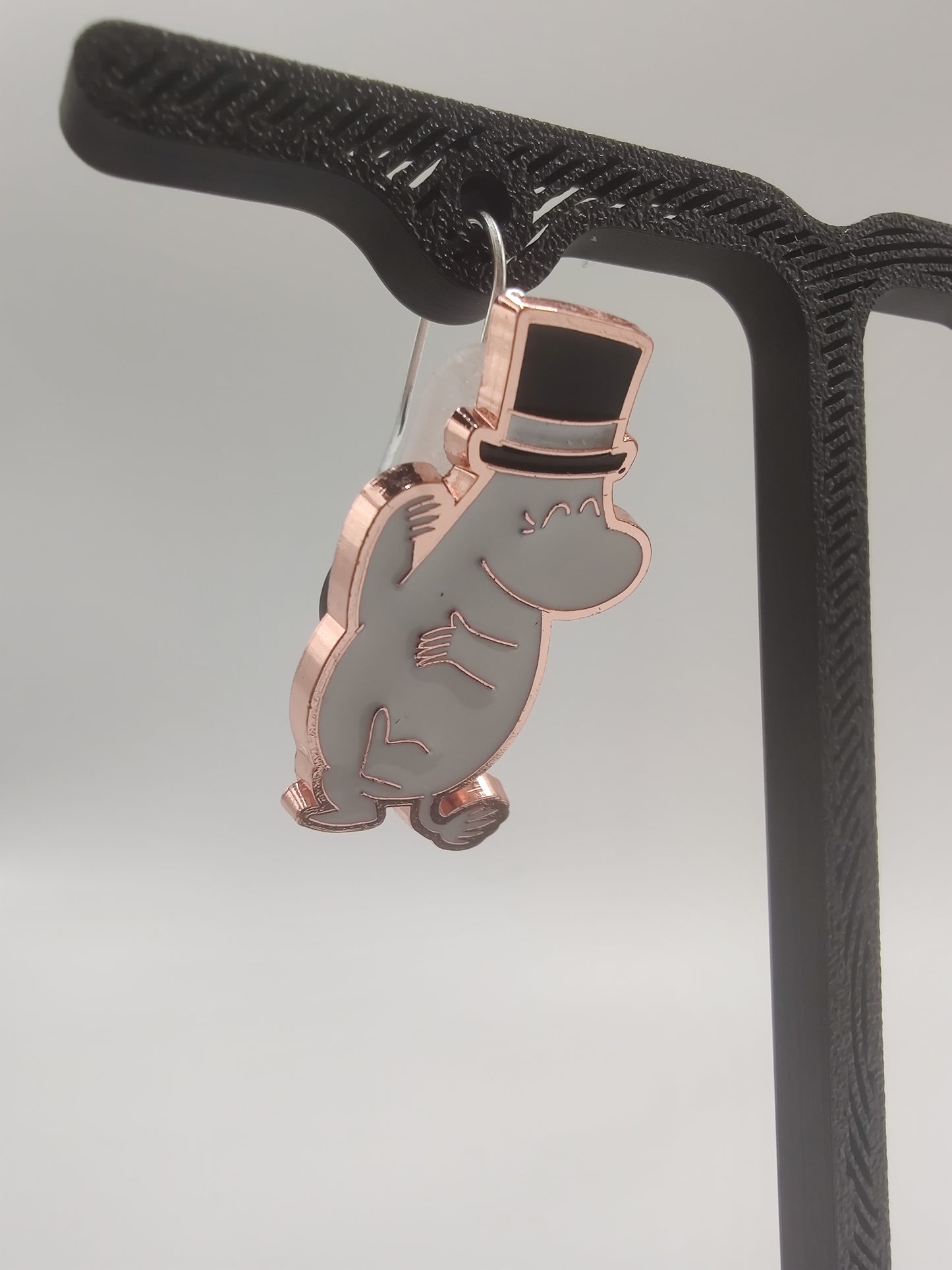 Pin-to-Earring Converters
